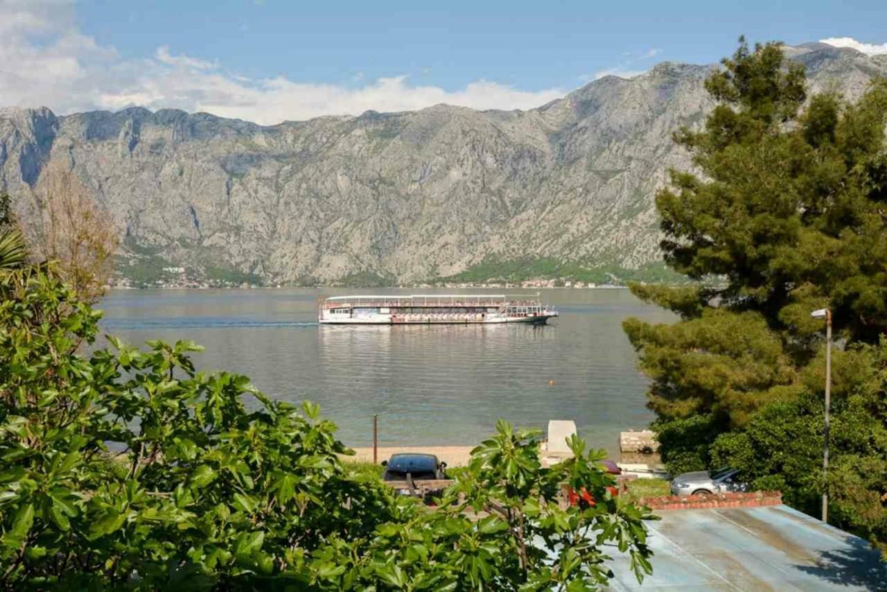 Seaside Apartments Kotor Exterior foto